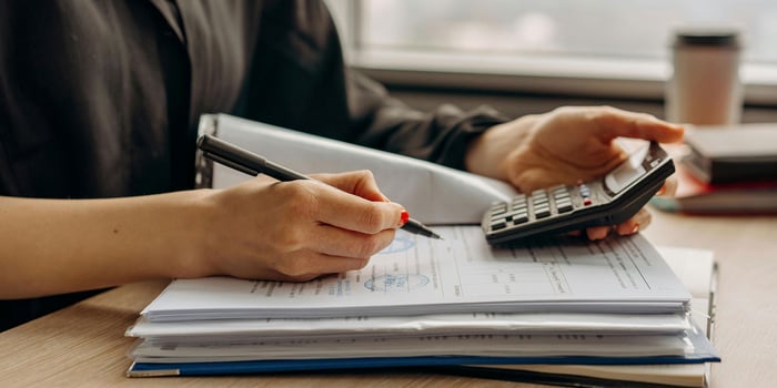 Exploring why some construction teams might choose not to integrate their accounting software and their construction project management software, when is the right time to integrate, and when companies should wait